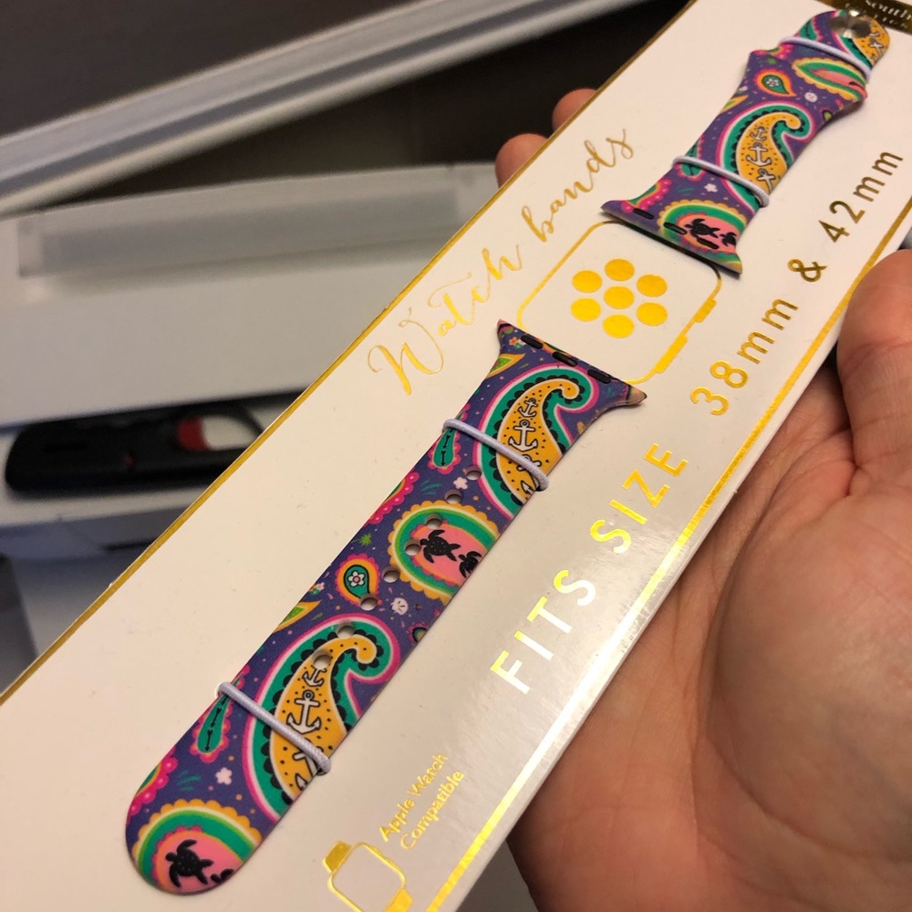 ⌚️BRAND NEW Simply Southern Apple Watch Band